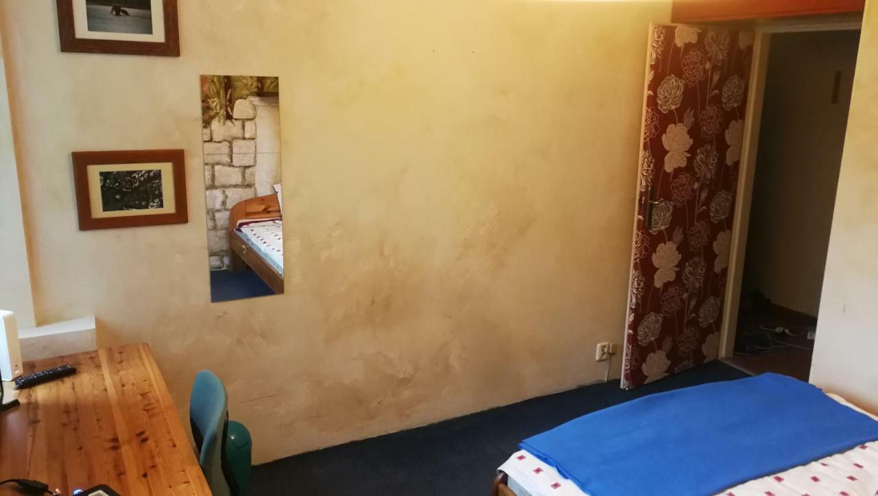 Odster Family Apartment Краков Экстерьер фото
